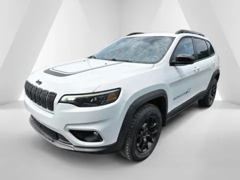 Another view of 2022 Jeep Cherokee X for sale in Waverly, OH at Hometown Chevrolet