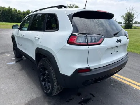 More photos of 2022 Jeep Cherokee X at Hometown Chevrolet, OH