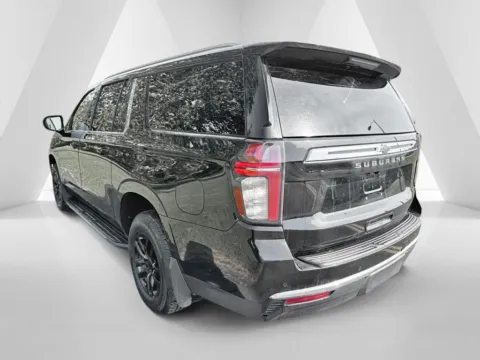 More photos of 2023 Chevrolet Suburban LS at Hometown Chevrolet, OH