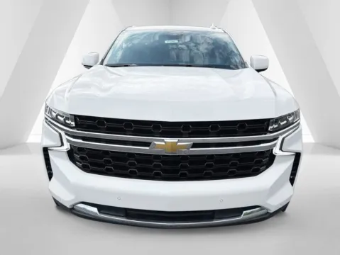 Photos of 2023 Chevrolet Suburban LS for sale in Waverly, OH at Hometown Chevrolet