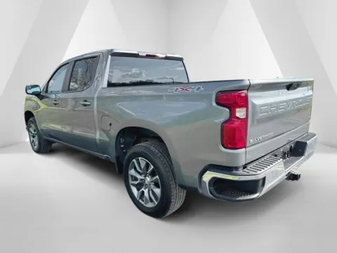 More photos of 2022 Chevrolet Silverado 1500 LTD LT at Hometown Chevrolet, OH