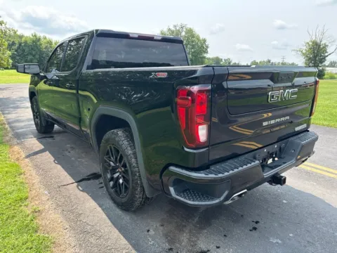 More photos of 2021 GMC Sierra 1500 Elevation at Hometown Chevrolet, OH