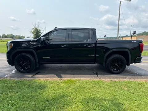 More photos of 2021 GMC Sierra 1500 Elevation at Hometown Chevrolet, OH