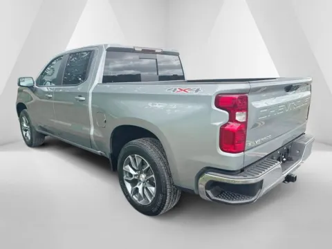 More photos of 2026 Chevrolet Silverado 1500 LT at Hometown Chevrolet, OH