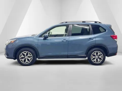 More photos of 2023 Subaru Forester Premium at Hometown Chevrolet, OH