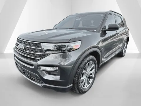 Another view of 2020 Ford Explorer XLT for sale in Waverly, OH at Hometown Chevrolet