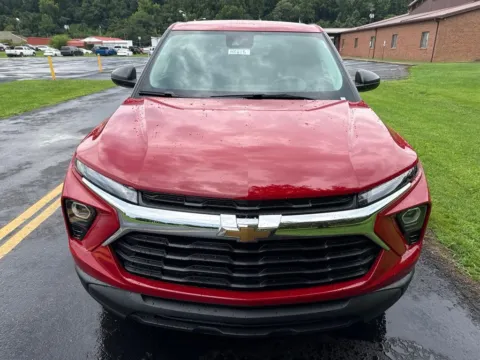 Photos of 2026 Chevrolet TrailBlazer LS for sale in Waverly, OH at Hometown Chevrolet