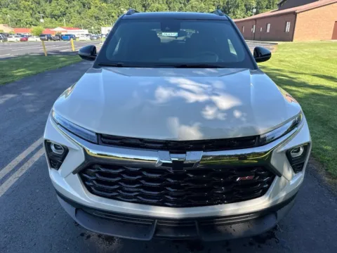 Photos of 2026 Chevrolet TrailBlazer RS for sale in Waverly, OH at Hometown Chevrolet