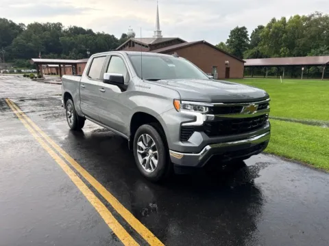 Gray 2026 Chevrolet Silverado 1500 LT for sale in Waverly, OH
