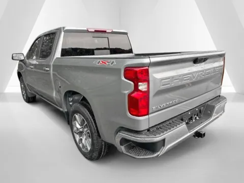 More photos of 2026 Chevrolet Silverado 1500 LT at Hometown Chevrolet, OH