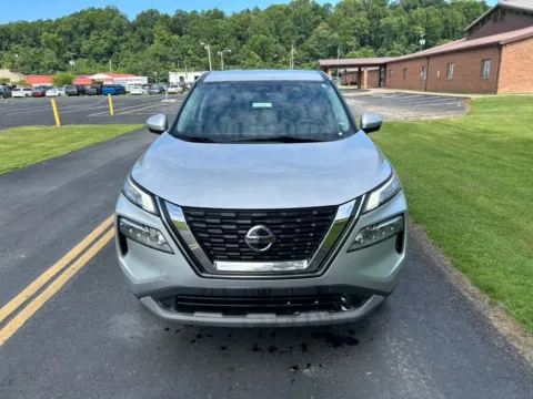 Photos of 2021 Nissan Rogue SV for sale in Waverly, OH at Hometown Chevrolet