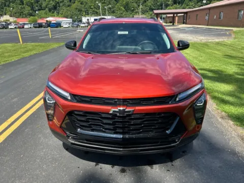 Photos of 2024 Chevrolet Trax ACTIV for sale in Waverly, OH at Hometown Chevrolet