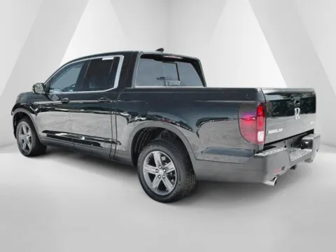 More photos of 2023 Honda Ridgeline RTL at Hometown Chevrolet, OH