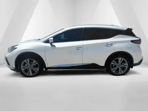 More photos of 2023 Nissan Murano Platinum at Hometown Chevrolet, OH