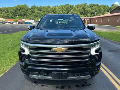 Photos of 2024 Chevrolet Silverado 1500 High Country for sale in Waverly, OH at Hometown Chevrolet
