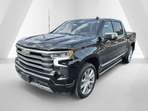 Another view of 2024 Chevrolet Silverado 1500 High Country for sale in Waverly, OH at Hometown Chevrolet