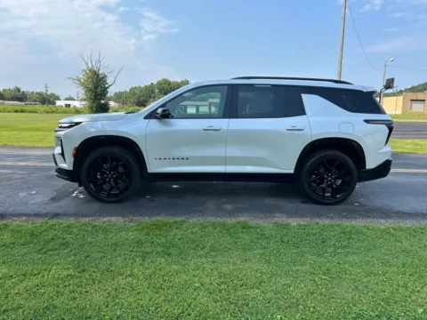 More photos of 2024 Chevrolet Traverse RS at Hometown Chevrolet, OH