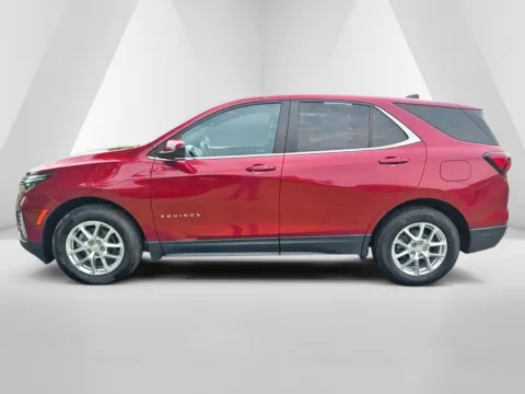 More photos of 2022 Chevrolet Equinox LT at Hometown Chevrolet, OH