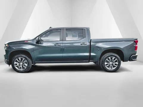 More photos of 2020 Chevrolet Silverado 1500 RST at Hometown Chevrolet, OH
