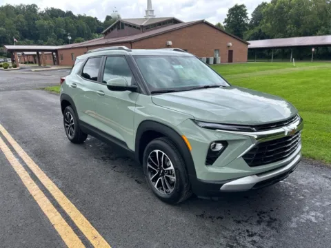 Green 2026 Chevrolet TrailBlazer LT for sale in Waverly, OH