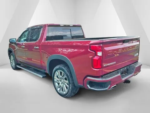 More photos of 2019 Chevrolet Silverado 1500 High Country at Hometown Chevrolet, OH