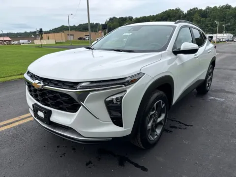 Another view of 2026 Chevrolet Trax LT for sale in Waverly, OH at Hometown Chevrolet