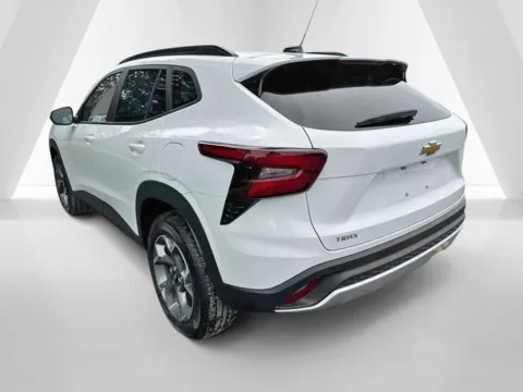 More photos of 2026 Chevrolet Trax LT at Hometown Chevrolet, OH