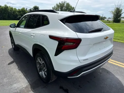 More photos of 2026 Chevrolet Trax LT at Hometown Chevrolet, OH