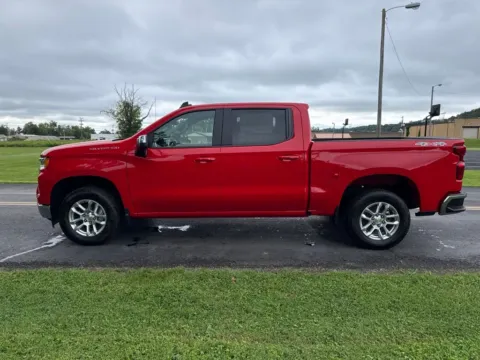 More photos of 2026 Chevrolet Silverado 1500 LT at Hometown Chevrolet, OH