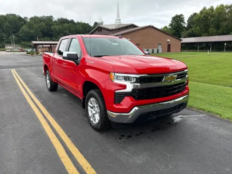 Red 2026 Chevrolet Silverado 1500 LT for sale in Waverly, OH