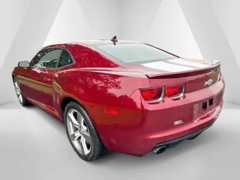 More photos of 2011 Chevrolet Camaro SS at Hometown Chevrolet, OH