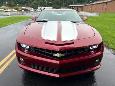 Photos of 2011 Chevrolet Camaro SS for sale in Waverly, OH at Hometown Chevrolet