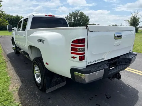More photos of 2011 Chevrolet Silverado 3500 HD LTZ at Hometown Chevrolet, OH
