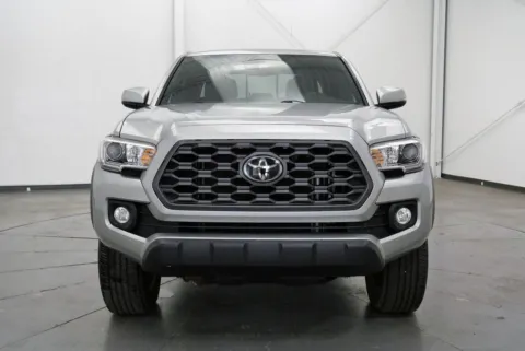 Photos of 2022 Toyota Tacoma TRD Off-Road for sale in Waverly, OH at Hometown Chevrolet