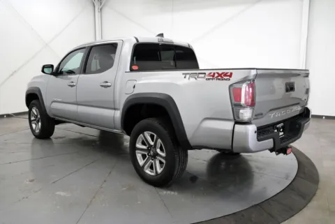 More photos of 2022 Toyota Tacoma TRD Off-Road at Hometown Chevrolet, OH