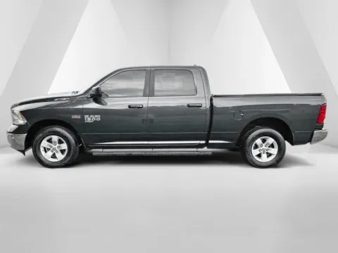 More photos of 2020 Ram 1500 Classic SLT at Hometown Chevrolet, OH