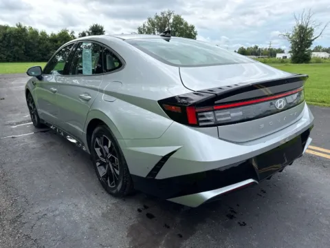 More photos of 2025 Hyundai Sonata SEL at Hometown Chevrolet, OH