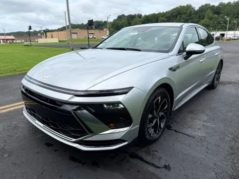 Another view of 2025 Hyundai Sonata SEL for sale in Waverly, OH at Hometown Chevrolet