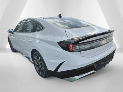 More photos of 2025 Hyundai Sonata SEL at Hometown Chevrolet, OH