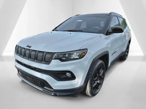 Another view of 2022 Jeep Compass Latitude for sale in Waverly, OH at Hometown Chevrolet