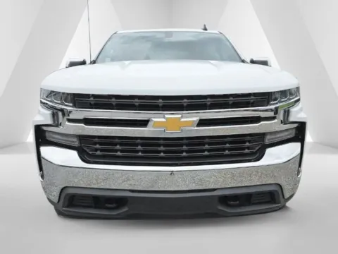 Photos of 2019 Chevrolet Silverado 1500 LT for sale in Waverly, OH at Hometown Chevrolet