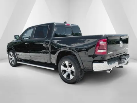 More photos of 2019 Ram 1500 Laramie at Hometown Chevrolet, OH