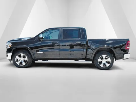 More photos of 2019 Ram 1500 Laramie at Hometown Chevrolet, OH
