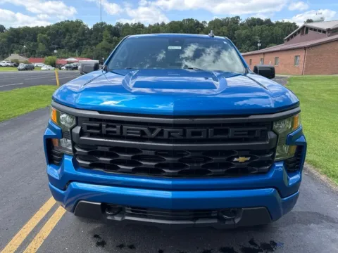 Photos of 2022 Chevrolet Silverado 1500 Custom for sale in Waverly, OH at Hometown Chevrolet