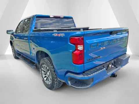More photos of 2022 Chevrolet Silverado 1500 Custom at Hometown Chevrolet, OH