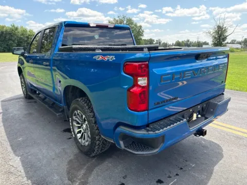 More photos of 2022 Chevrolet Silverado 1500 Custom at Hometown Chevrolet, OH