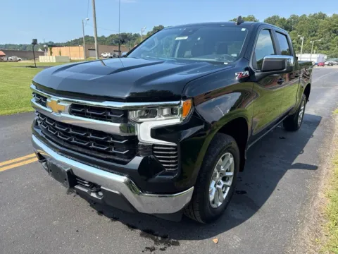 Another view of 2023 Chevrolet Silverado 1500 LT for sale in Waverly, OH at Hometown Chevrolet