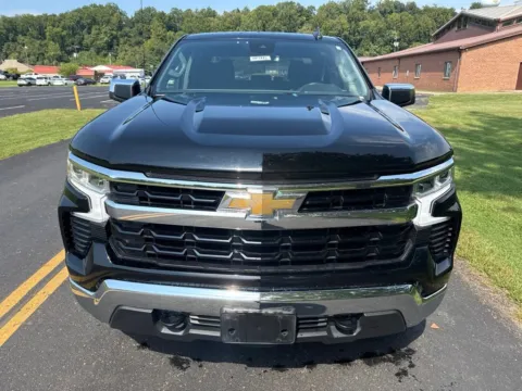 Photos of 2023 Chevrolet Silverado 1500 LT for sale in Waverly, OH at Hometown Chevrolet