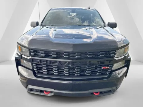 Photos of 2019 Chevrolet Silverado 1500 Custom Trail Boss for sale in Waverly, OH at Hometown Chevrolet