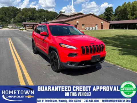 Red 2017 Jeep Cherokee Limited for sale in Waverly, OH